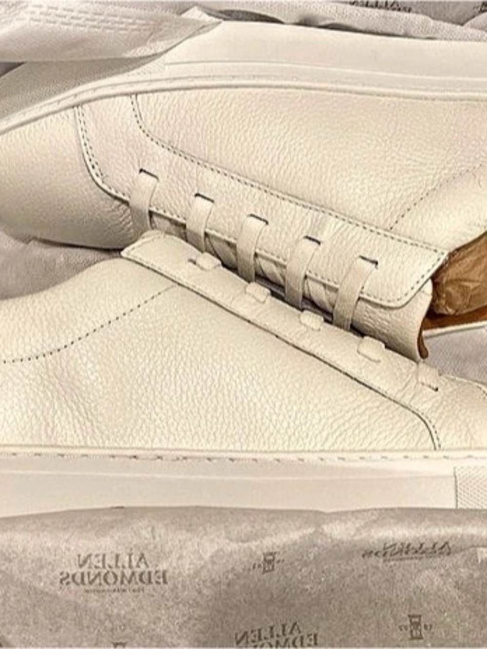 Allen Edmonds Fisher White Sneakers US 8 D NWT